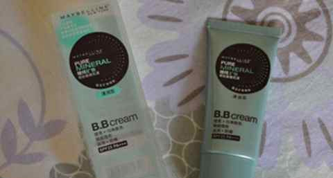 bb霜和粉底液可以一起用吗 bb霜和粉底液可以一起用吗