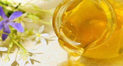 长期用蜂蜜洗脸有祛痘的功效吗 长期用蜂蜜洗脸有祛痘的功效吗