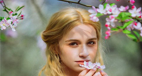 如何缓解头发干燥 如何缓解头发干燥