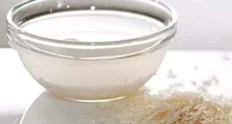 怎样用未发酵淘米水洗头发 怎样用未发酵淘米水洗头发