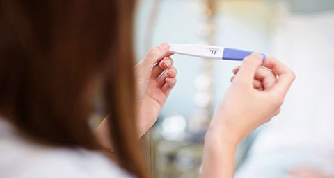 【怎么洗头发更健康】洗发争议:晚上还是早上洗头更健康 【怎么洗头发更健康】洗发争议:晚上还是早上洗头更健康