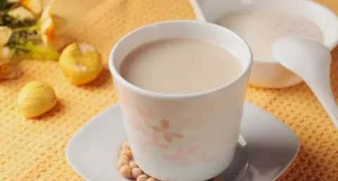 经常豆浆可以丰胸吗 经常豆浆可以丰胸吗