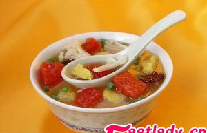 吃什么蔬菜能祛痘?首选番茄 吃什么蔬菜能祛痘?首选番茄