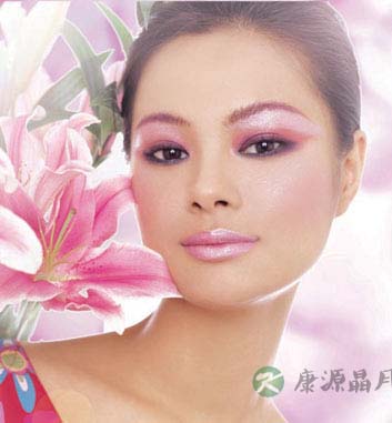 教你方法摆脱黑头烦恼 教你方法摆脱黑头烦恼