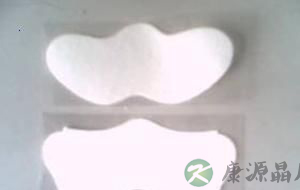 美肤达人传授:3招搞定黑头 美肤达人传授:3招搞定黑头