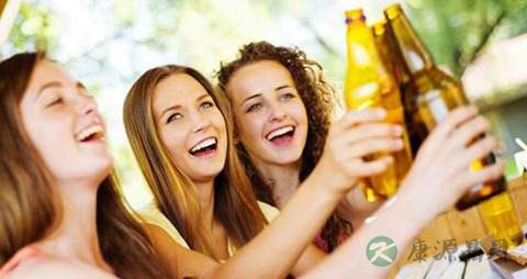 喝啤酒能减肥吗 喝啤酒能减肥吗