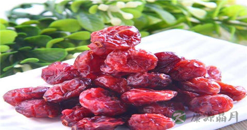 蔓越莓干每天吃多少 蔓越莓干每天吃多少