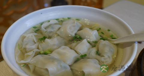 小馄饨下锅煮多久能熟 小馄饨下锅煮多久能熟