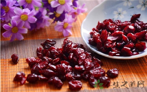 蔓越莓干每天吃多少 蔓越莓干每天吃多少