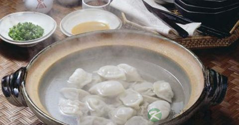 下饺子用热水还是凉水 下饺子用热水还是凉水