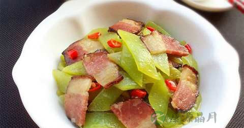 青笋可以炒腊肉吗 青笋可以炒腊肉吗
