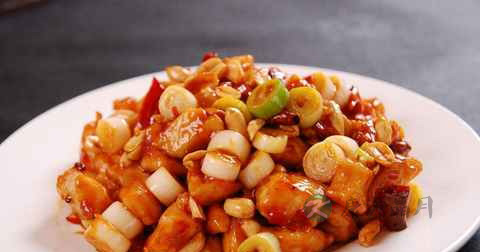 宫保鸡丁用鸡的哪个部位 宫保鸡丁用鸡的哪个部位