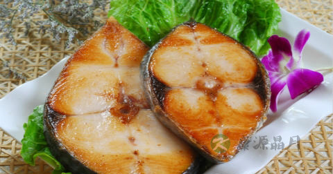 煎鱼块放生粉吗 煎鱼块放生粉吗