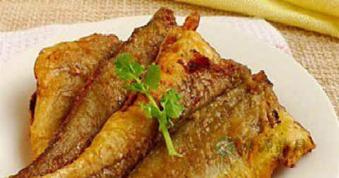 煎鱼是热油还是冷油 煎鱼是热油还是冷油