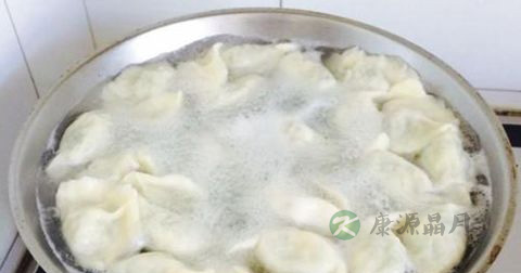 下饺子用热水还是凉水 下饺子用热水还是凉水