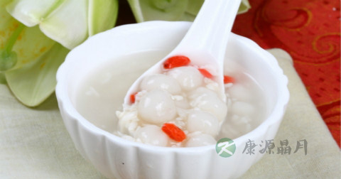 酒酿煮汤圆要放水吗 酒酿煮汤圆要放水吗