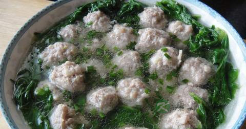 菠菜肉丸汤放多少水 菠菜肉丸汤放多少水