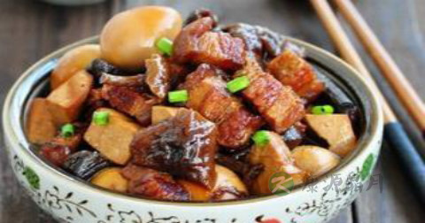 炖肉可以放大枣吗 炖肉可以放大枣吗