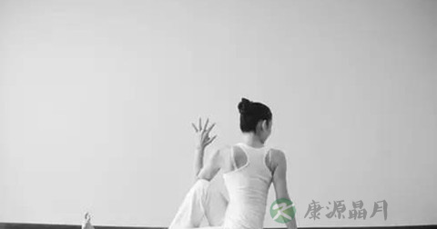 脊柱侧弯 脊柱侧弯