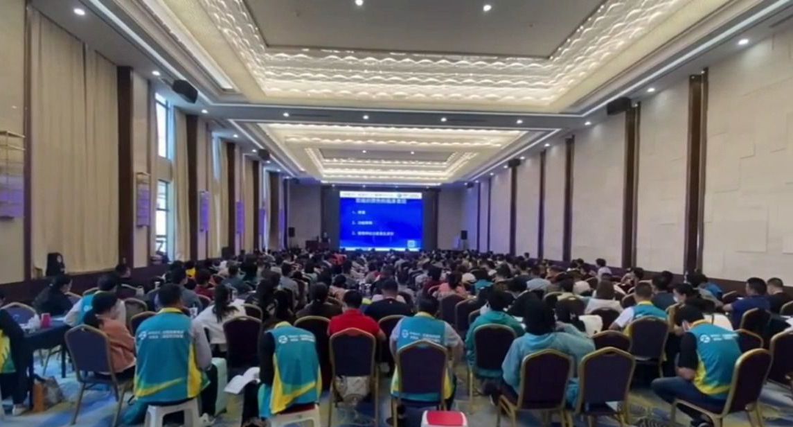 超微针刀现场讲座、小班教学
